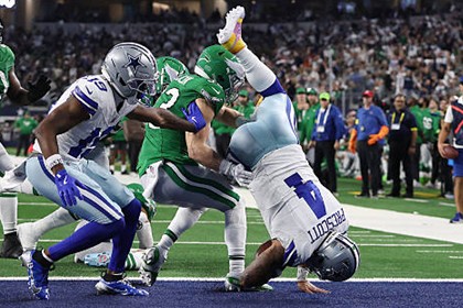 イーグルスまさかの 21点差逆転負け、カウボーイズがサヨナラ勝ち