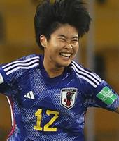 板村真央